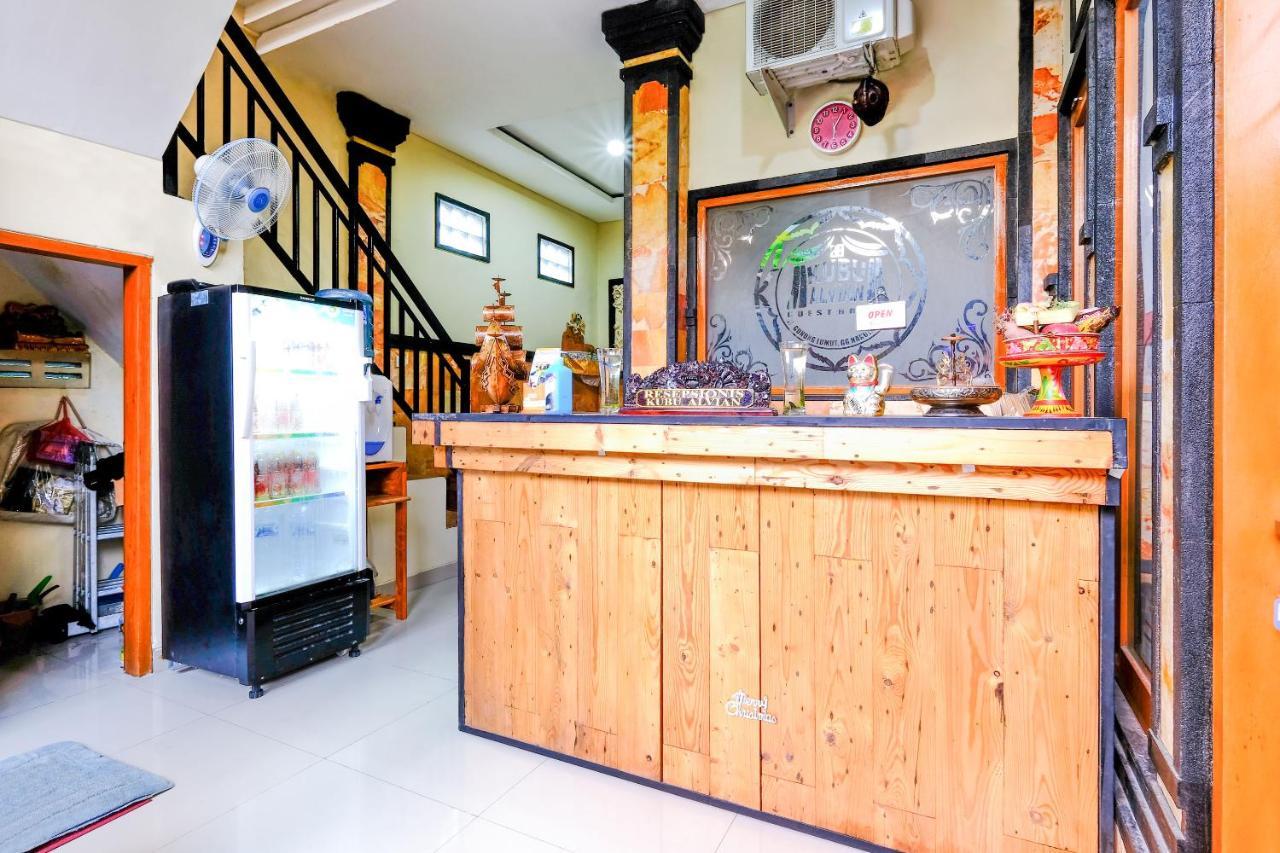 Oyo 3771 Kubu Alvian Guest House Denpasar Esterno foto